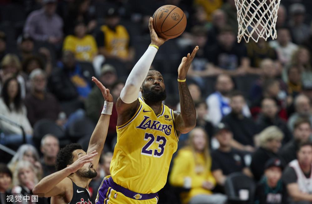 伦纳德的伤 伦纳德的伤