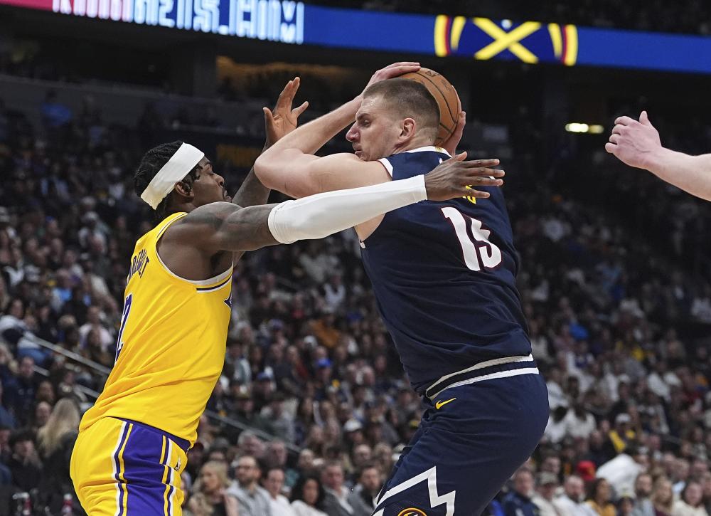 动时仍保持 动时仍保持