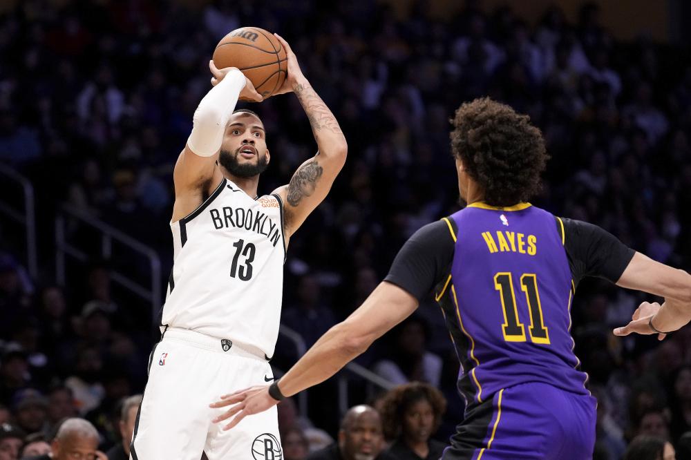 球队几乎半 球队几乎半